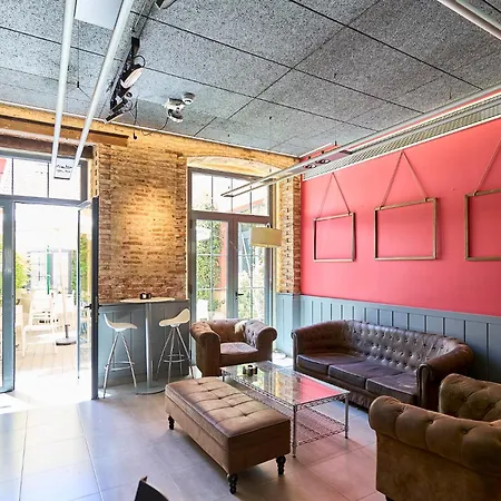 Hostel The Book Factory By Gaiarooms