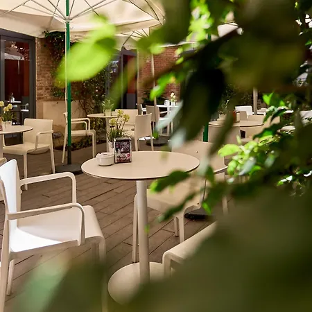 The Book Factory By Gaiarooms Hostel Valladolid