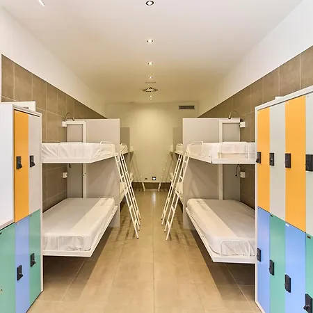 Albergue The Book Factory By Gaiarooms *