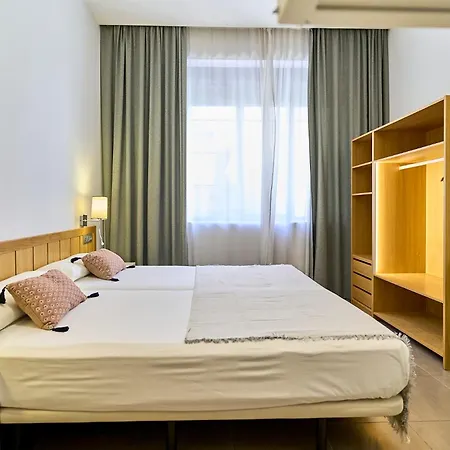 Albergue The Book Factory By Gaiarooms *