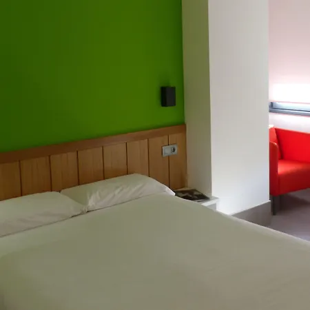 Albergue The Book Factory By Gaiarooms