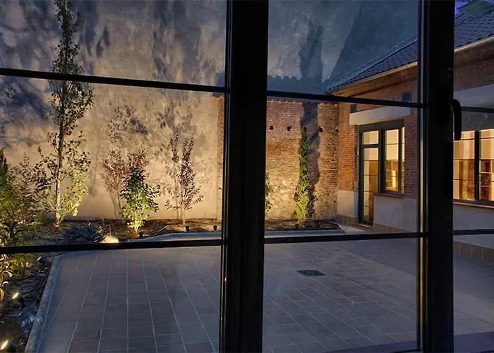 Hostel The Book Factory By Gaiarooms